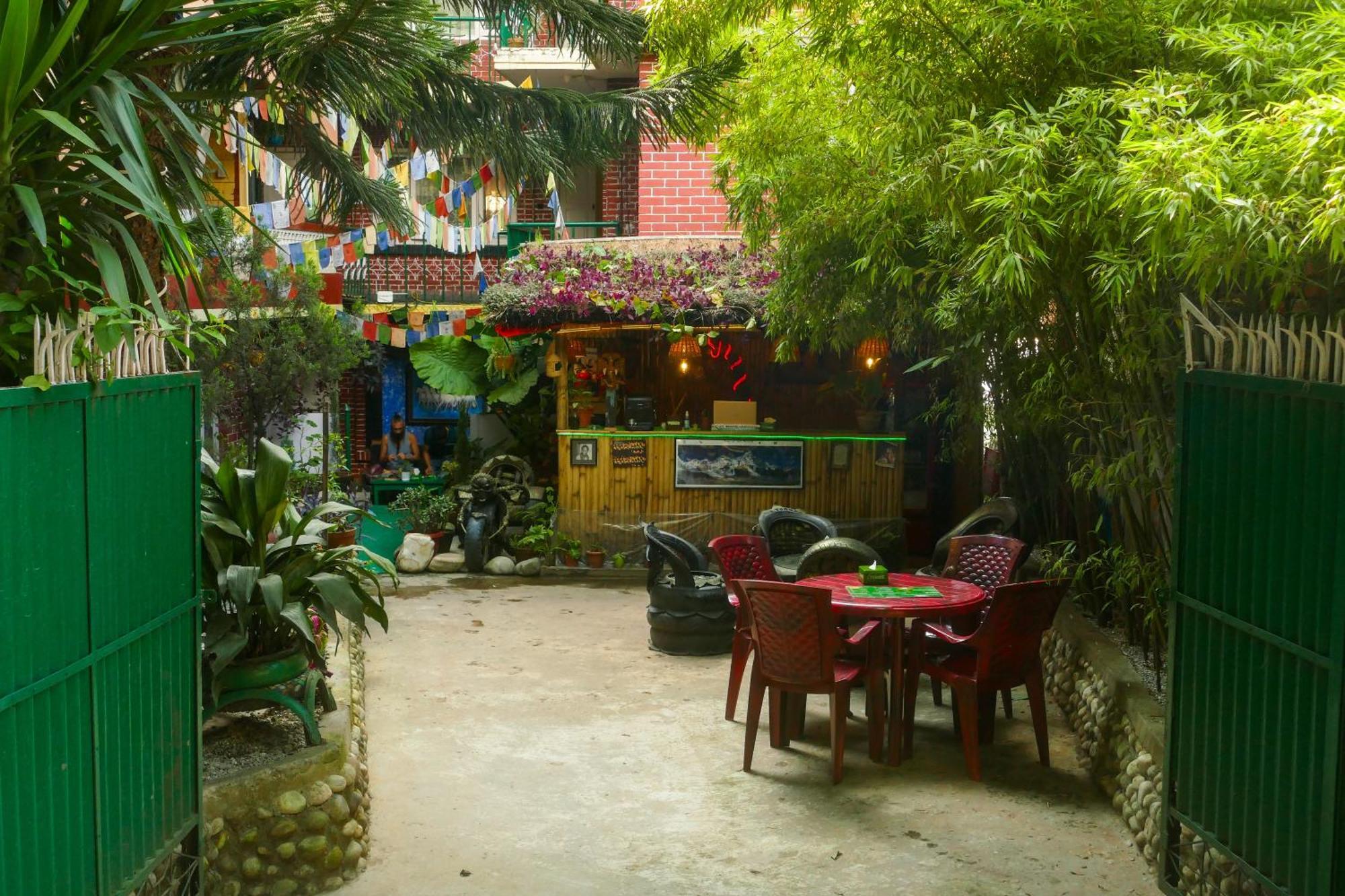 Nirvana Green Peace Home كاتماندو المظهر الخارجي الصورة
